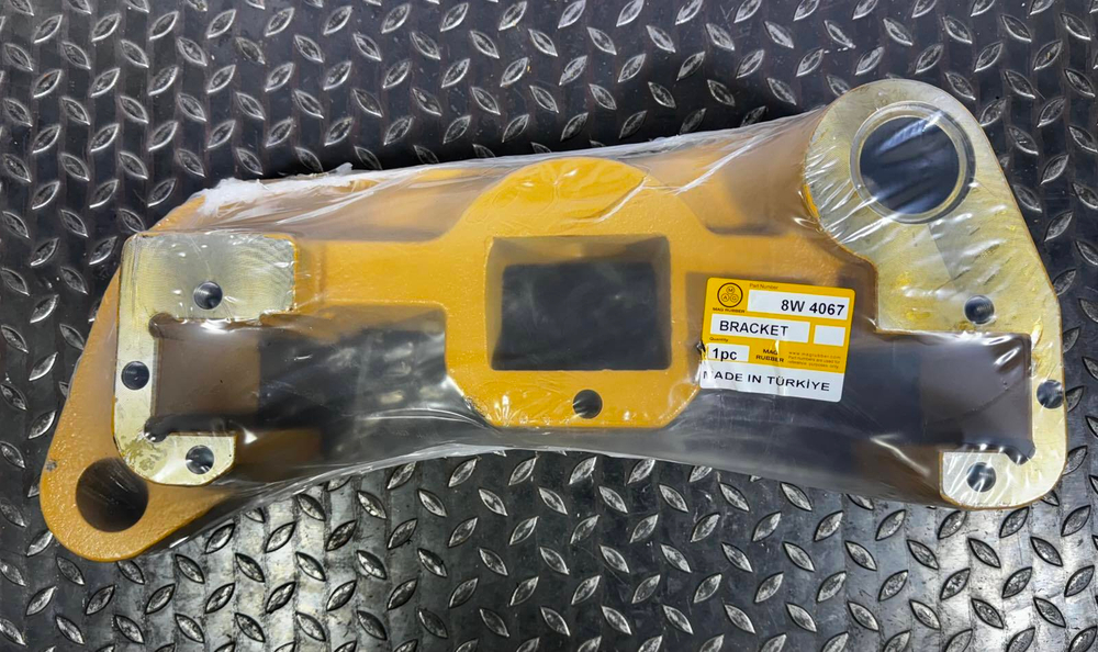 Кронштейн 8W-4067