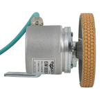 Инкрементальный энкодер INNOCONT D=50мм с мерным колесом L=250мм, контактная поверхность - резина, профиль ребристый, 1имп/1мм, 5…30VDC, выход HTL, IP64, -20…+85°C, радиальный кабель 2м