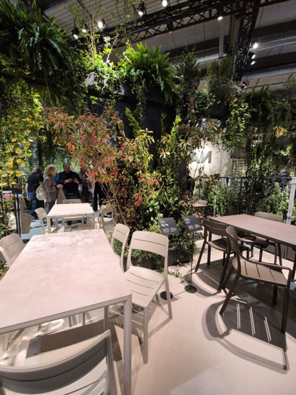 Стул пластиковый Cassia Bistrot