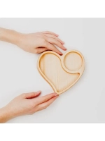 Деревянная менажница "Сердце" из кедра