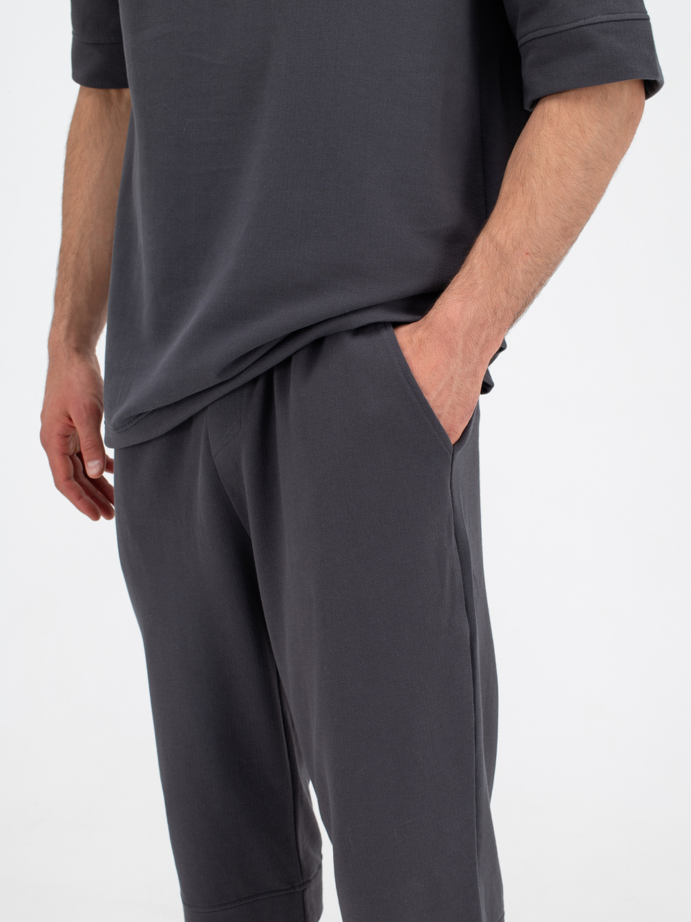 Костюм хлопковый с шортами. Графит