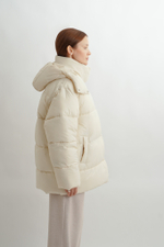 Объемная зимняя куртка Unisex, молочный