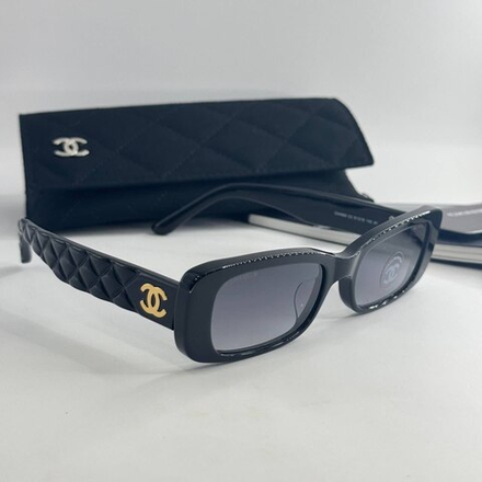 Солнцезащитные очки CHANEL