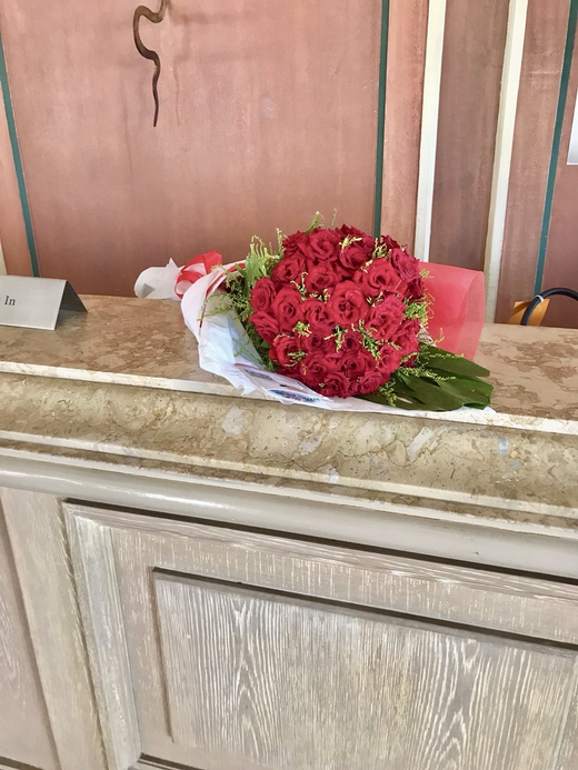 23 Red Roses Bouquet