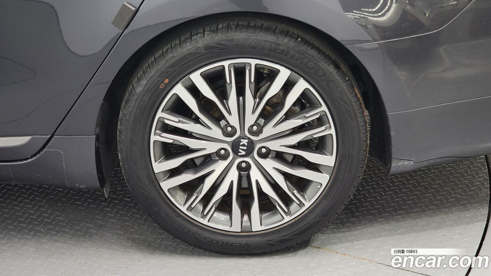 Kia K7 (Cadenza) Premier 2.5 GDI Noblesse (02.2020)