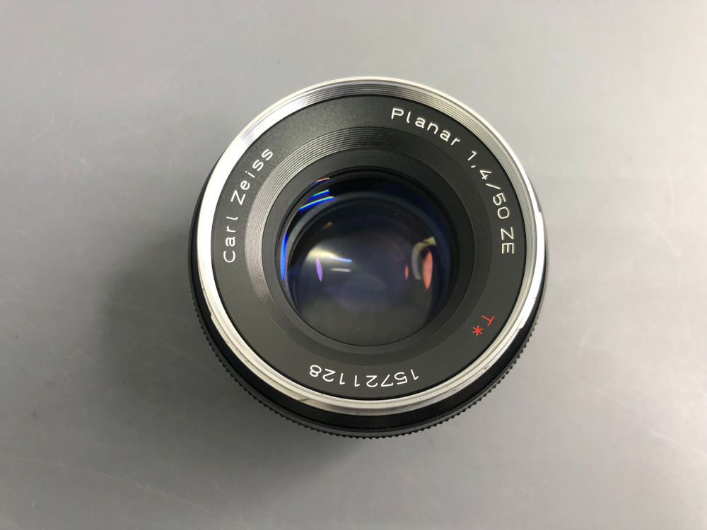 Carl Zeiss Planar T* 50mm 1.4 ZE