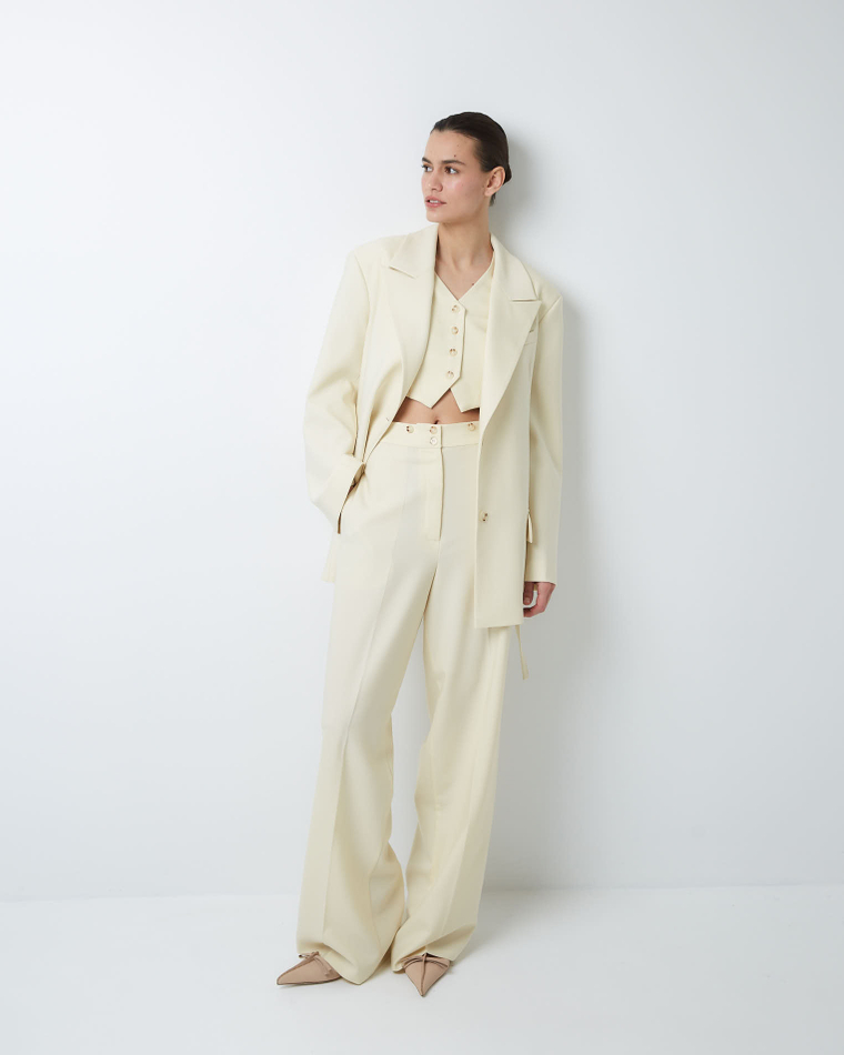 Жилет из шерсти белый шоколад