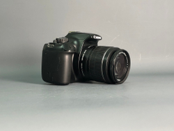 Canon 1100d+18-55 11.000 кадров