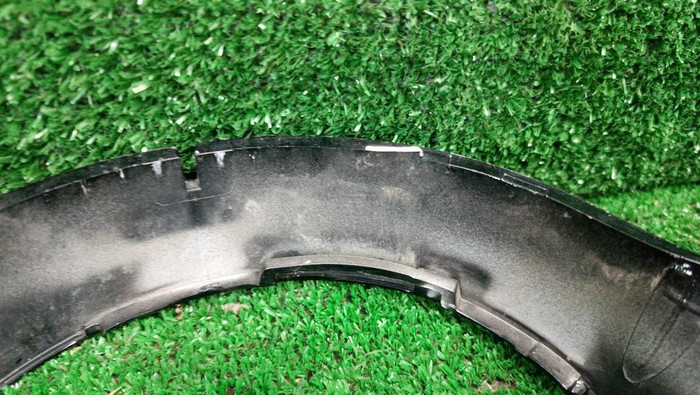 Накладка решетки радиатора Mercedes C w205 (18-23)