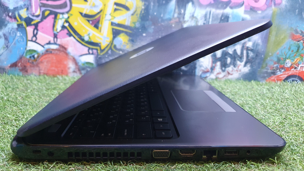 Ноутбук HP AMD/2Gb