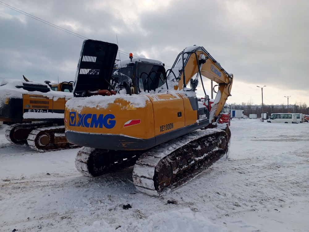 XCMG XE180* Экскаватор XE180DN (Дизельный, 3,8 л, 126 л.с., АТ)