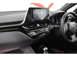 TOYOTA C - HR 2023 г.