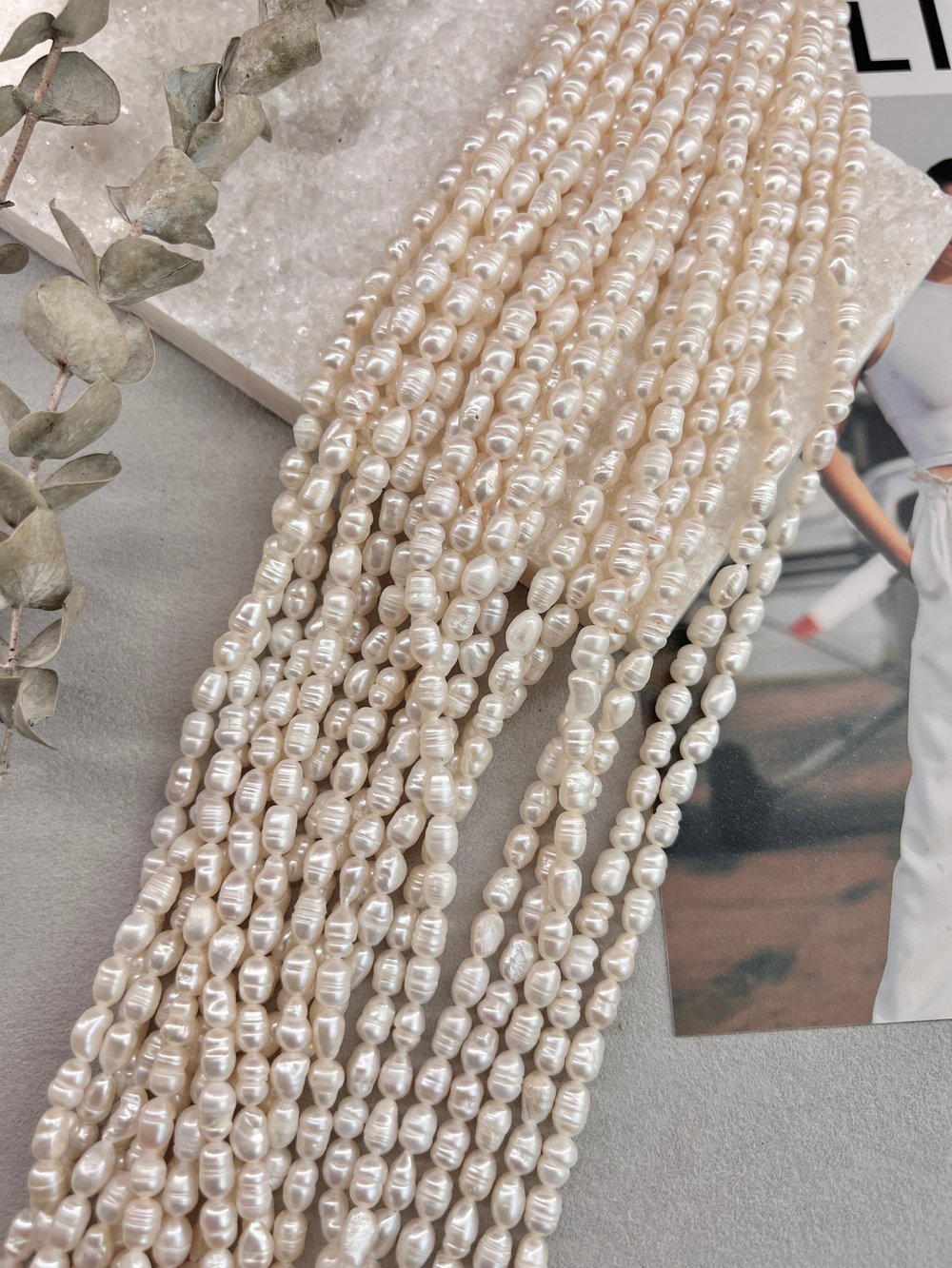 Натуральный жемчуг рис, кремовый, 5-6 мм, нить 34 см