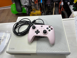 Игровая приставка Microsoft Xbox One (500GB)