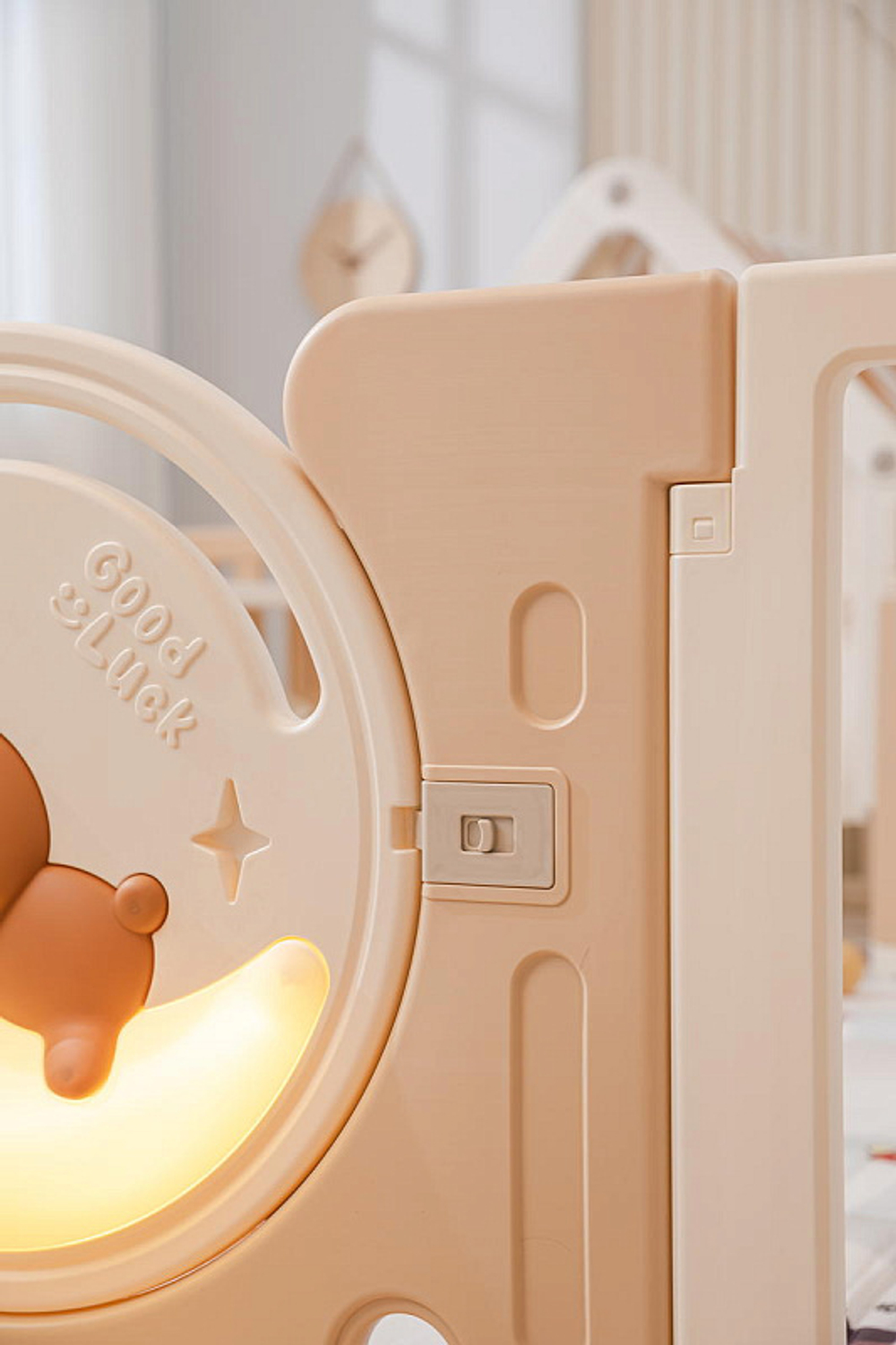 Манеж UNIX Kids DeLuxe House&Storage Camel, 150 x 180 см с игровыми аксессуарами