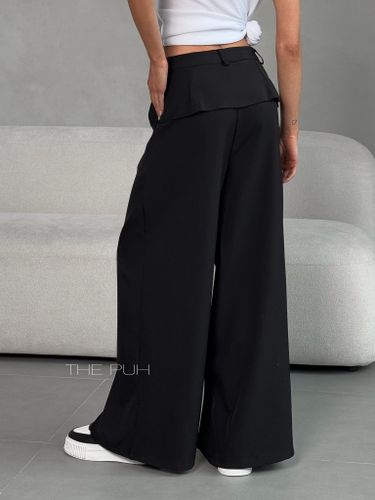 Черные женские брюки с баской
