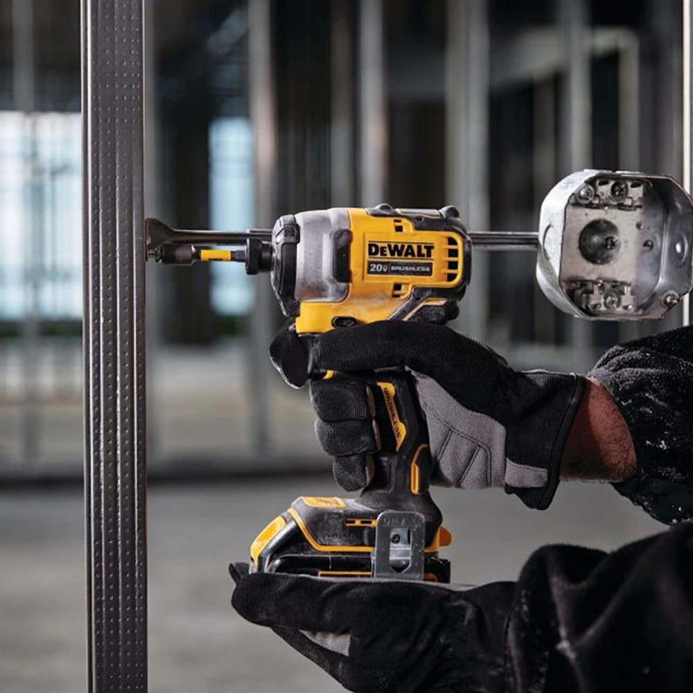 DeWalt DCF809N аккумуляторный импульсный шуруповерт (без АКБ и ЗУ) DCF809N-QW