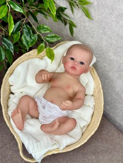 Кукла Реборн виниловая 48см без одежды (FA-822W)