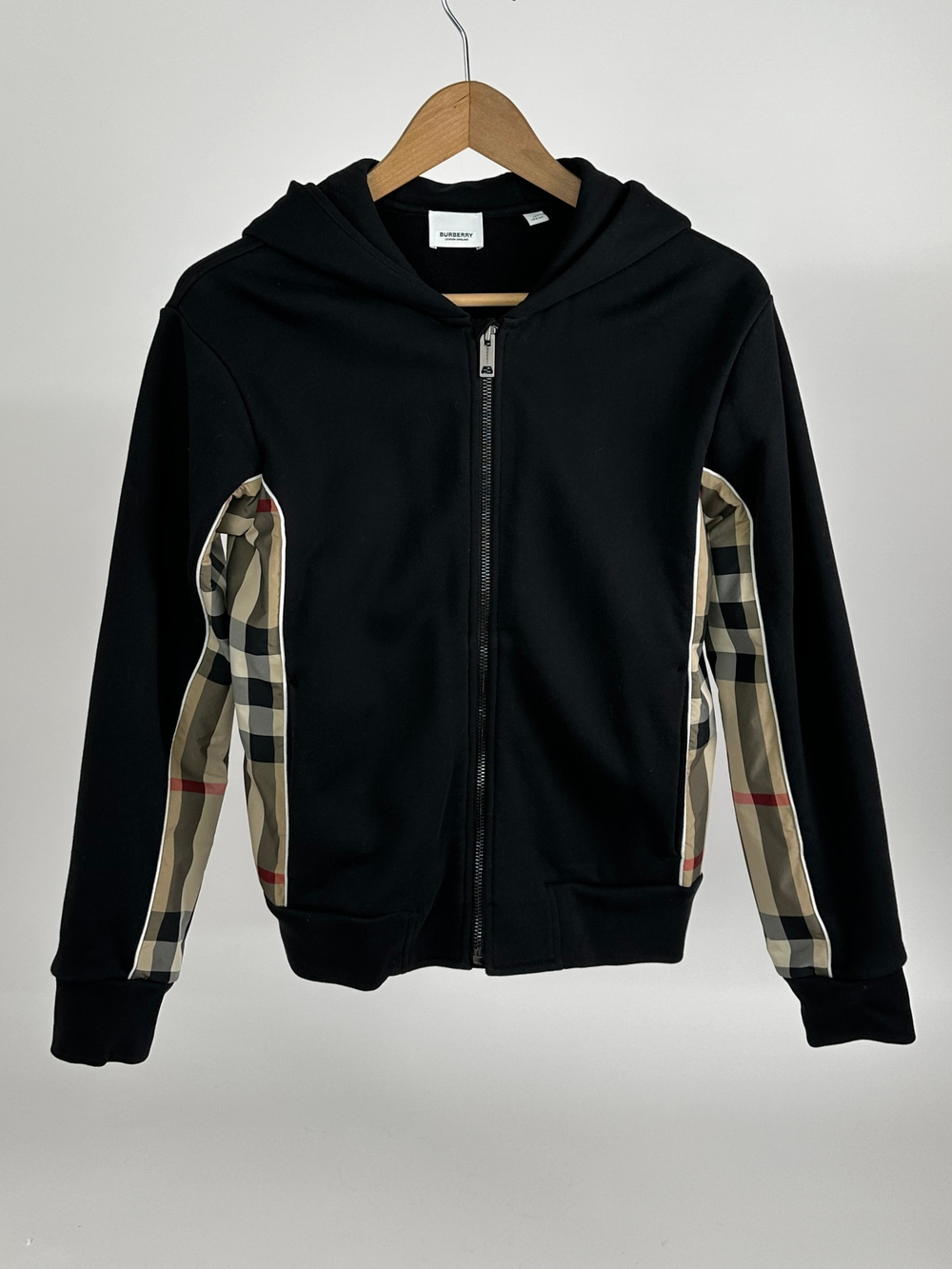 Худи Burberry