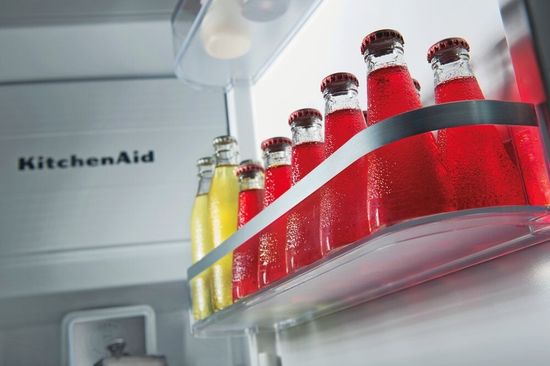 Холодильник KitchenAid KCFME 60150R