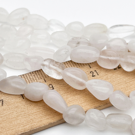 Белый кварц бусины, фриформ, размер около 7-12 мм, цена за нить 38 см