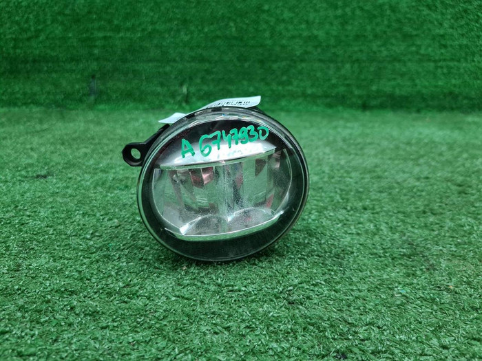 ПТФ левая Toyota Camry XV50 XV70 (2017-2021) LED