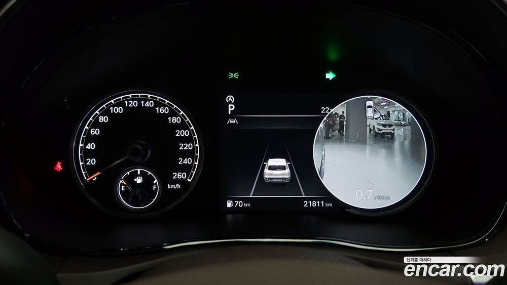 Genesis GV70 2.5T Бензин 2WD (07.2021)