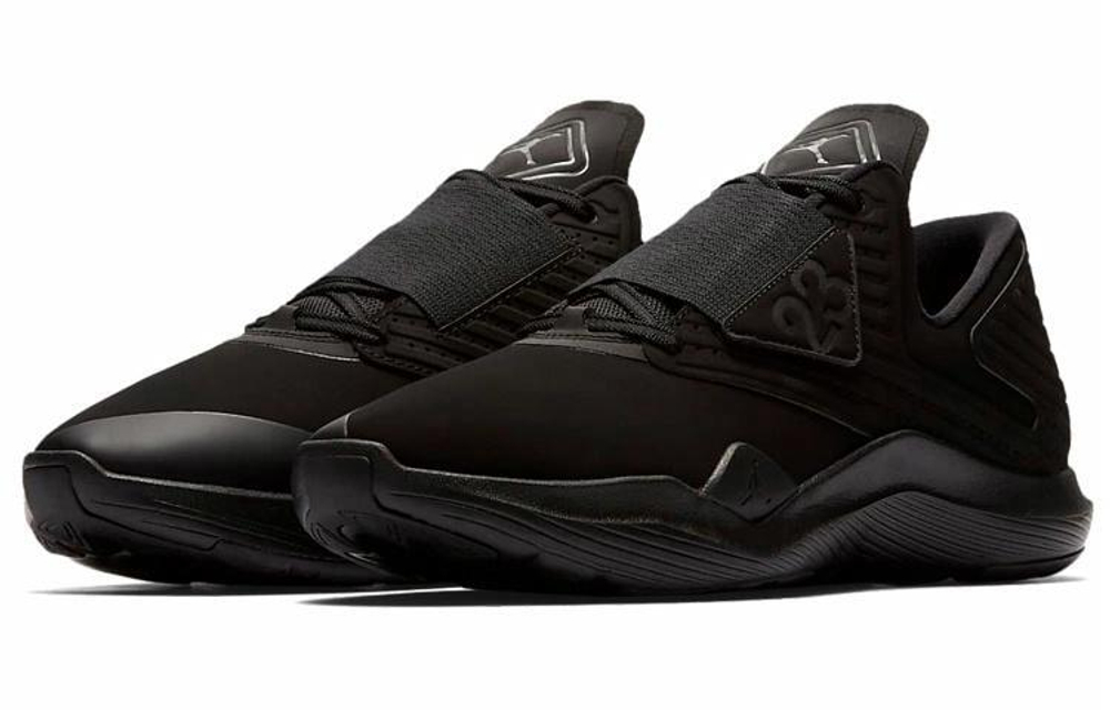 Кроссовки Jordan Relentless