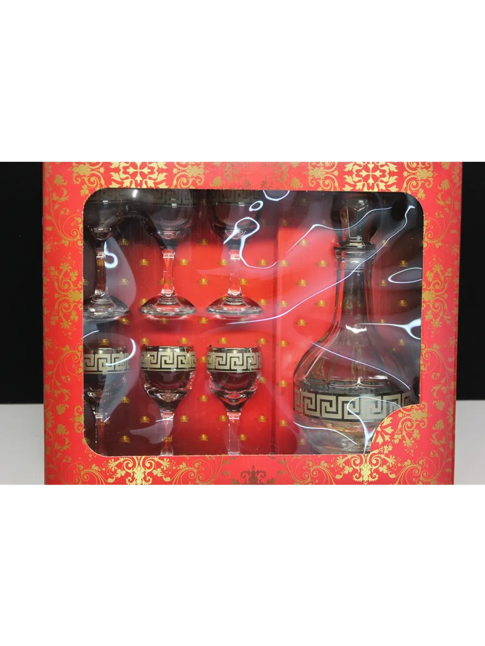 Набор рюмок для водки и графин