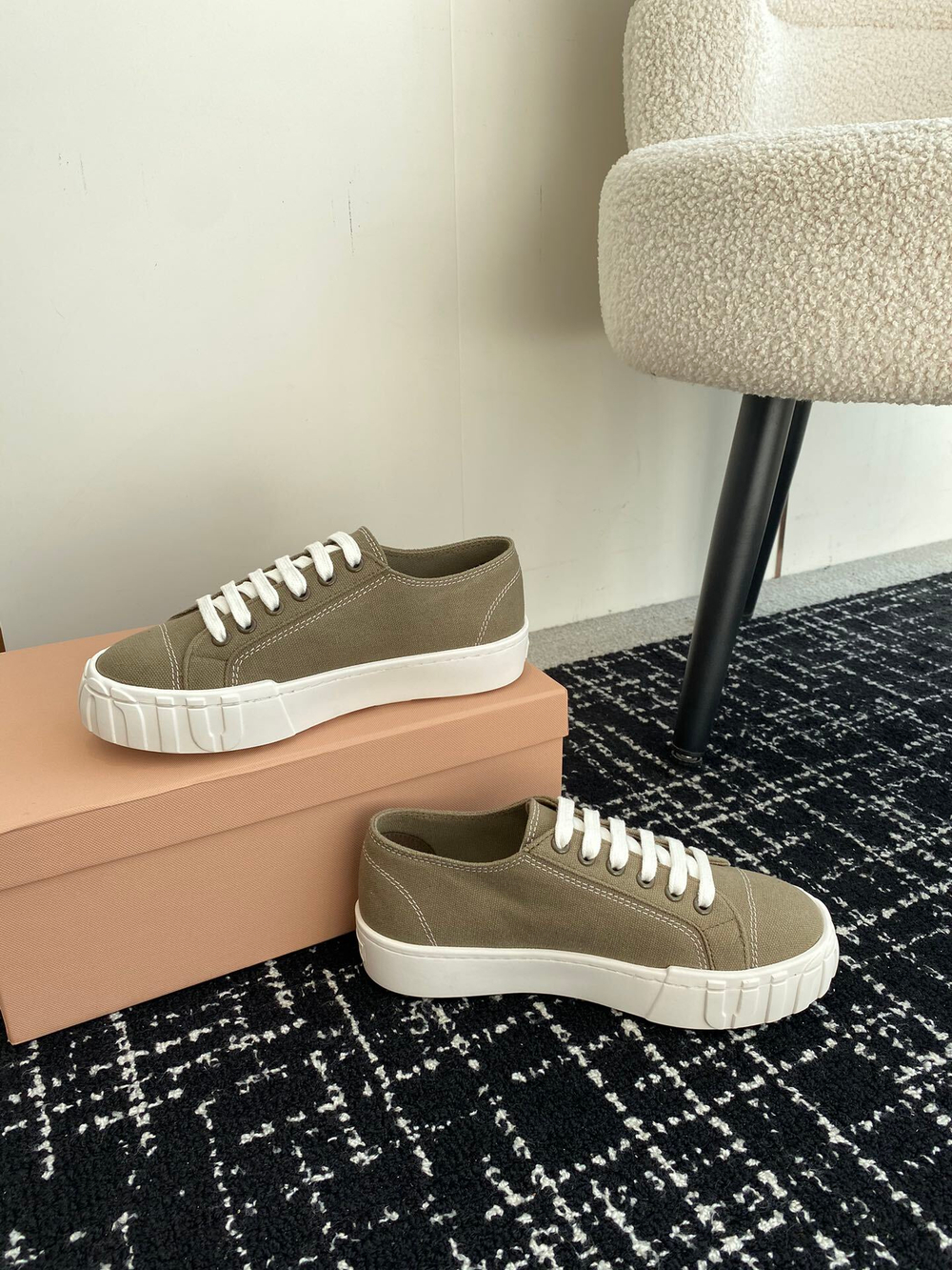 Miu Miu Sneakers (5 colors)