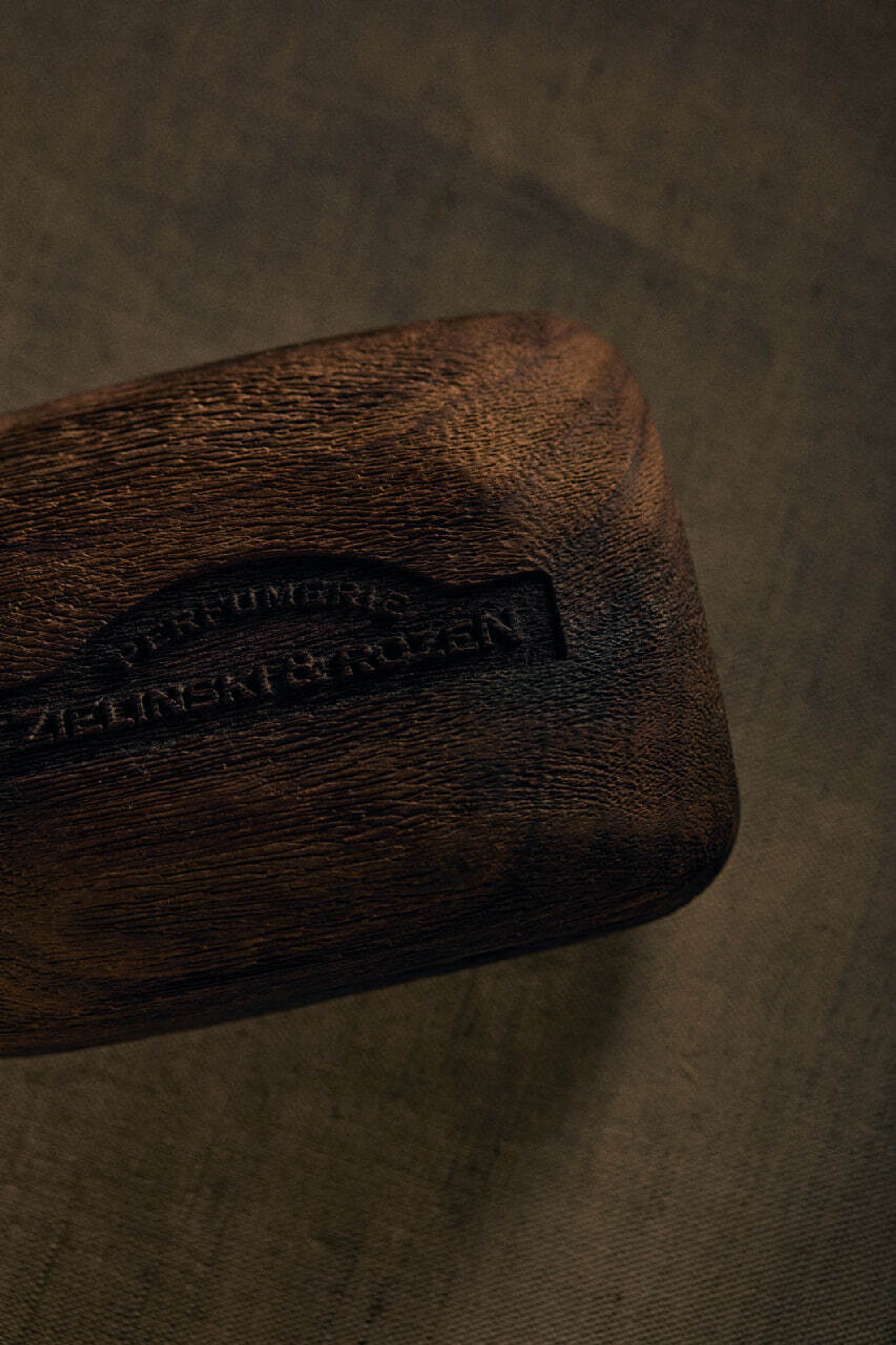 Футляр для мыла из дерева