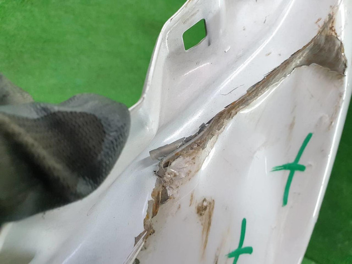 Крыло переднее левое Lexus LX 3 (2015-2023)