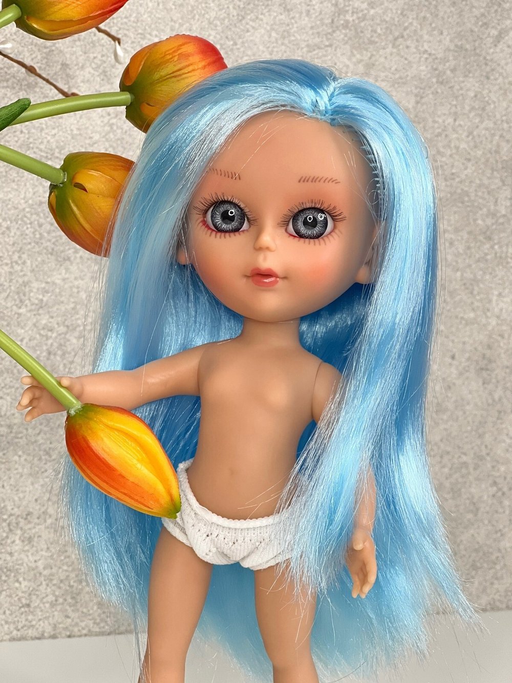 Кукла Nines виниловая 30см Dainty без одежды (2440W12)