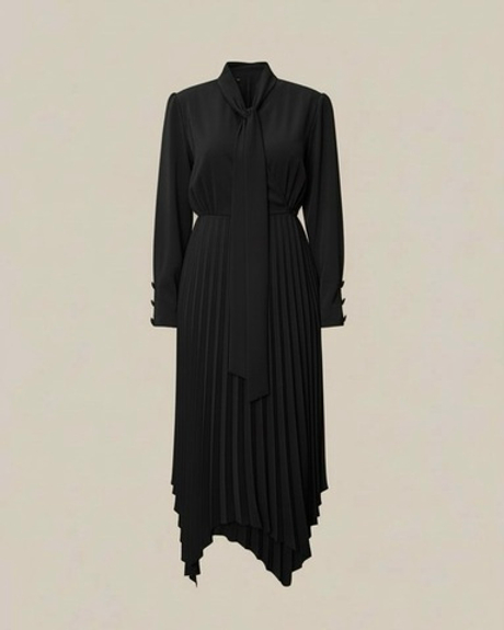 Платье "Роковая" в черном