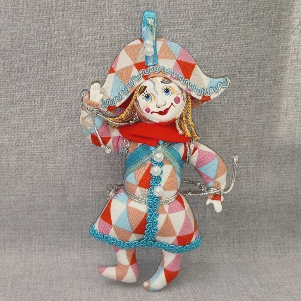 Ёлочная игрушка Арлекин в треуголке