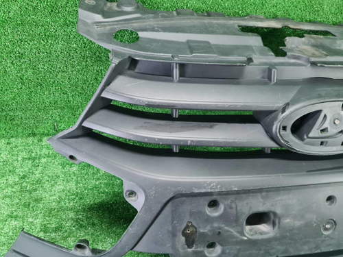 Решетка радиатора Lada Granta 2 (2018-н.в.)