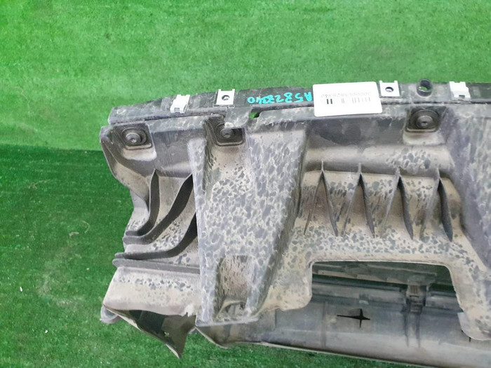 Воздуховод радиатора BMW X1 F48 (2019-2022)