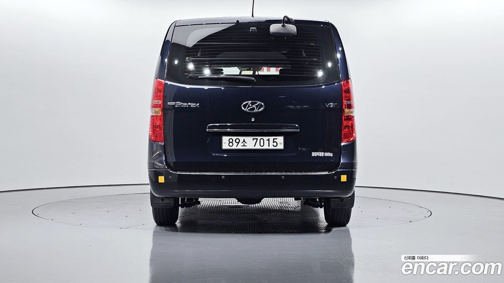 Hyundai The New Grand Starex Van 5-и местный (03.2020)
