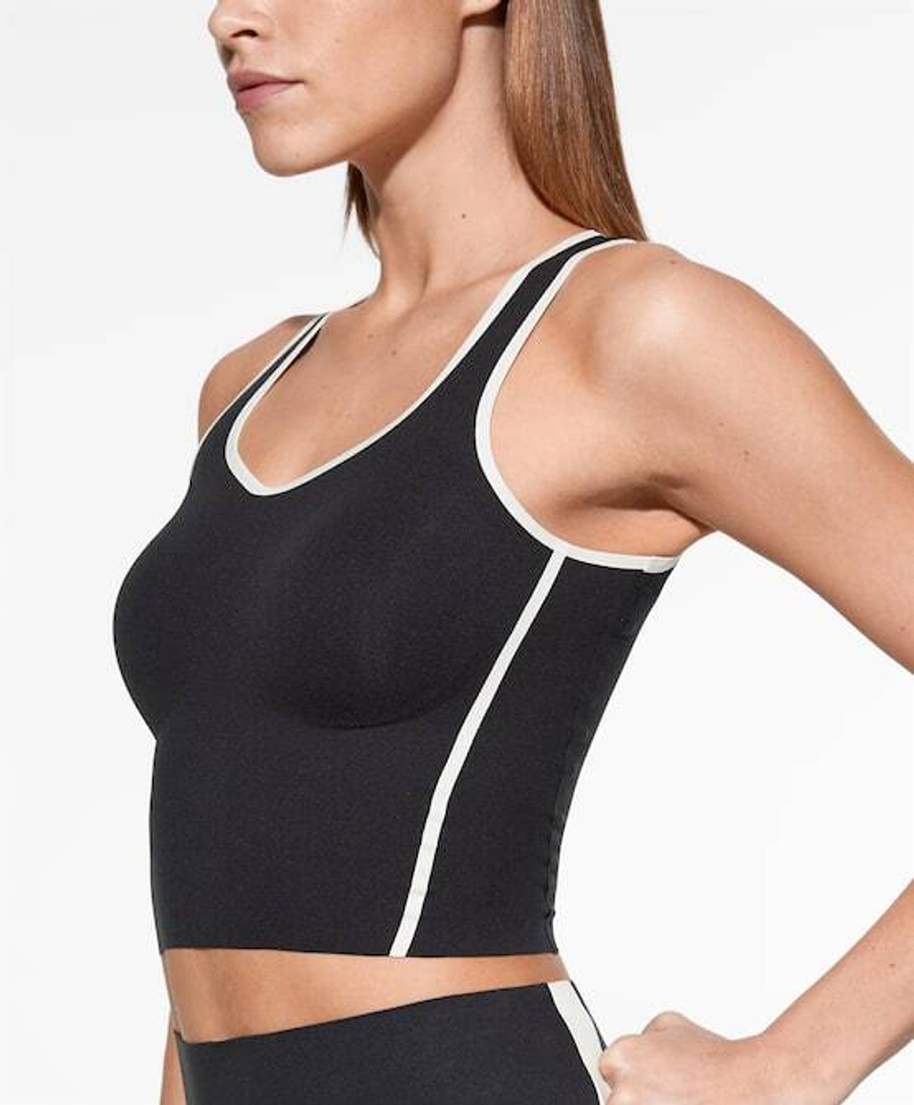 Oysho Майка Perfect-Adapt с окантовкой, черный