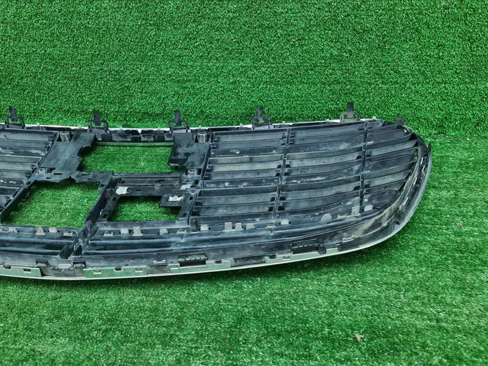 Решетка радиатора Mercedes S W223 (2020-н.в.)