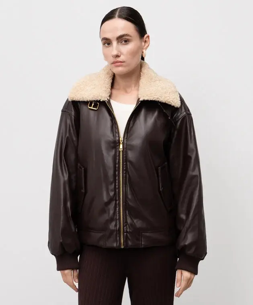 690f2aff-567d-411b-b1c6-810ce65d9cf6