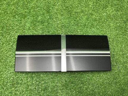 Накладка решетки радиатора Mercedes S W223 (20-нв)