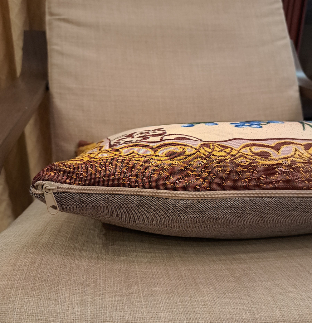 Декоративный гобеленовый чехол для интерьерной подушки Незабудки 47*47