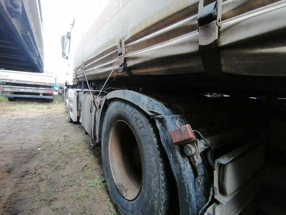КамАЗ 5490 4x2 Седельный тягач 5490-S5 (Дизель/Газ, 12,0 л, 401 л.с., МТ)