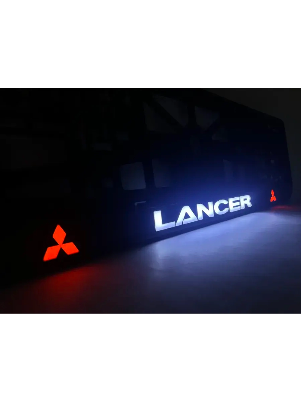 LED рамка под госномер для авто. С индивидуальным дизайном.