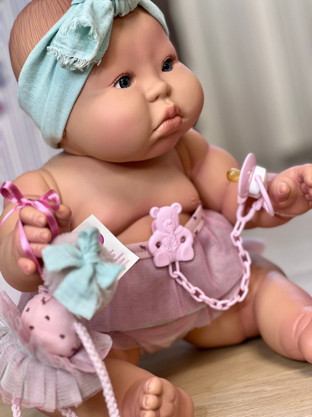 Кукла BERJUAN виниловая 50см Chubby Baby (20001)