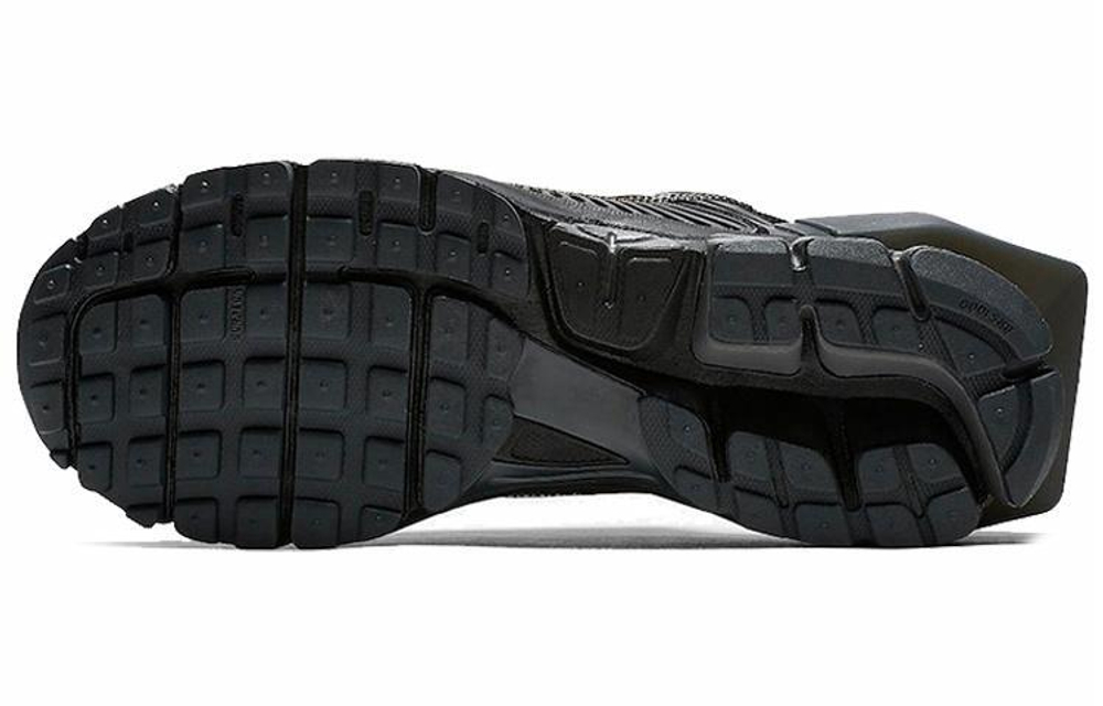 Кроссовки A-Cold-Wall* X Nike Zoom Vomero +5 Acw