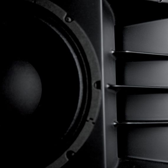 RCF HDL 20-A активная АС, 700Вт, динамик 10 дюймов