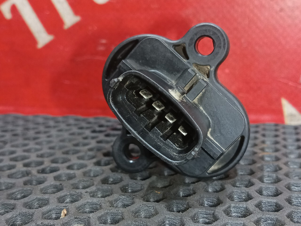 Датчик массового расхода воздуха 2021г.