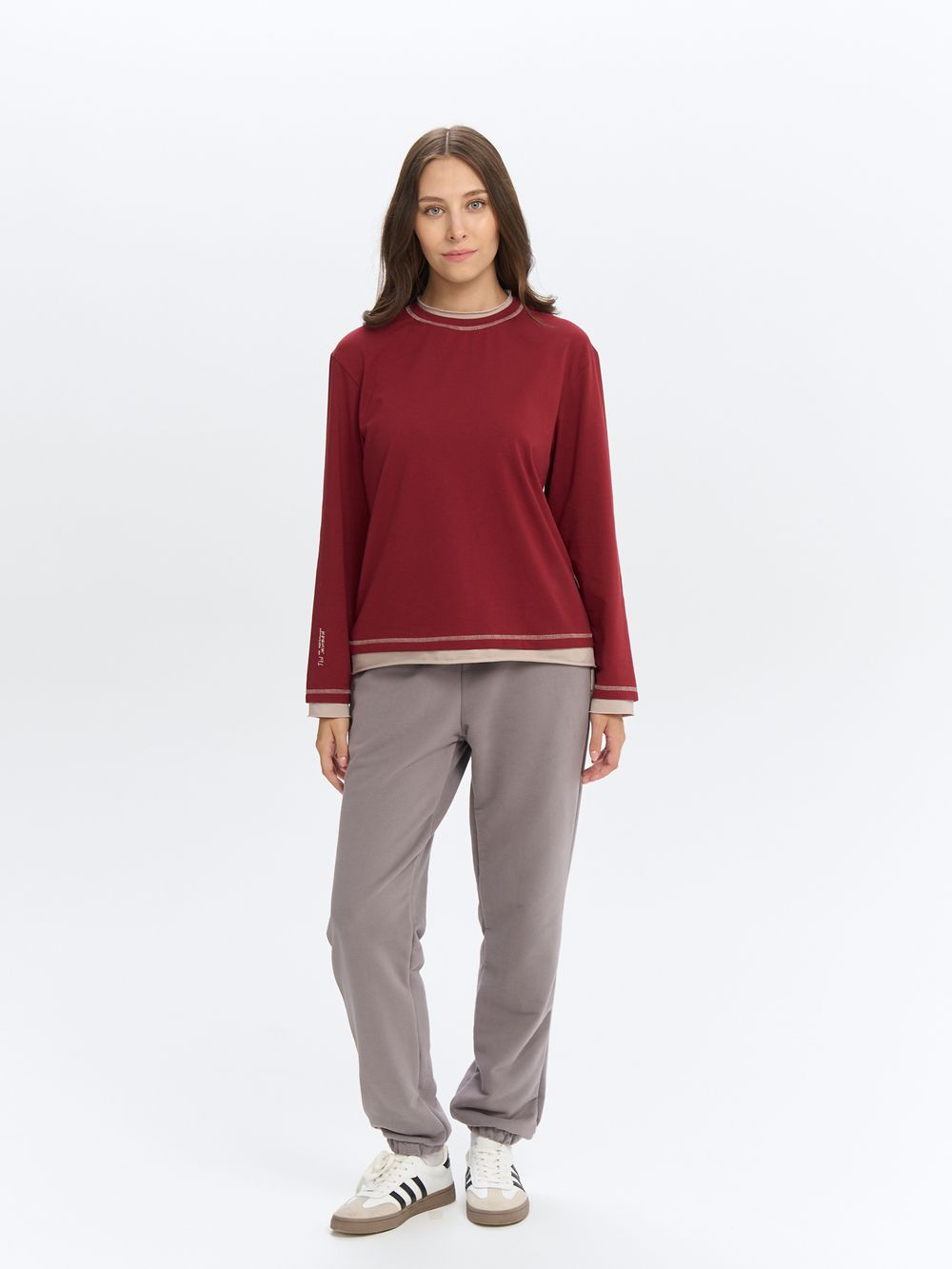 Лонгслив "НЕ идеальная" с контрастной отделкой женский